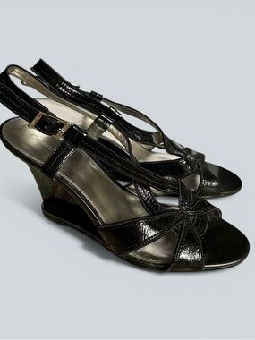 Calvin Klein Sambuh  Black Patent Sling Back Wedges Style E8165 Size 8M Mob Wife